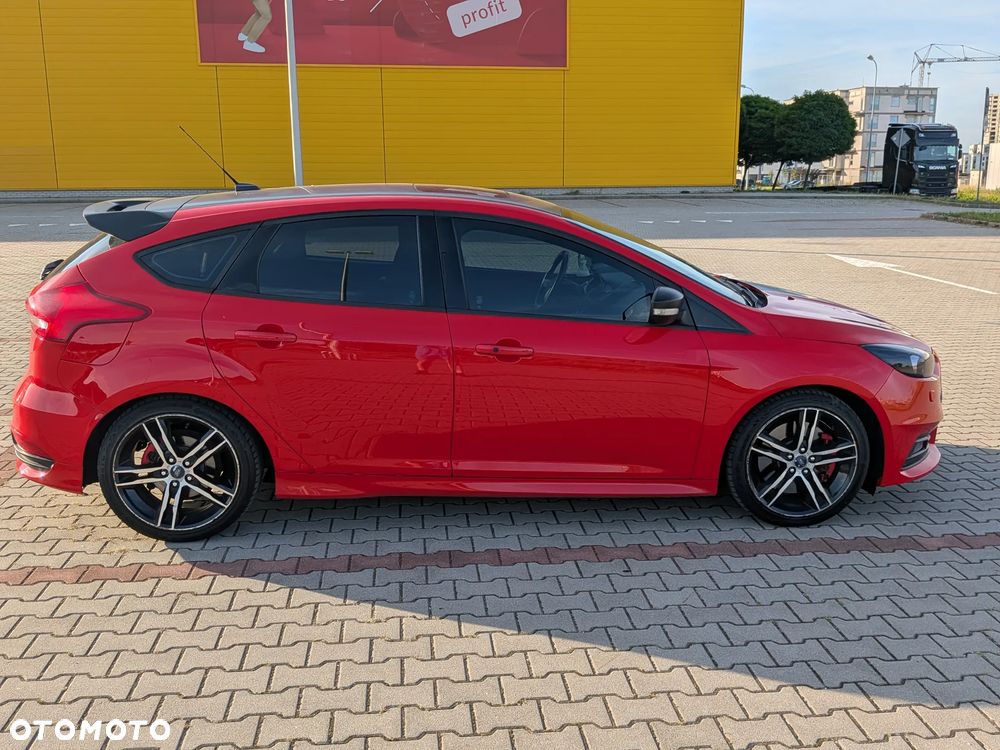 Ford Focus 2.0 EcoBoost ST mit Leder-Exclusiv-Paket - 6