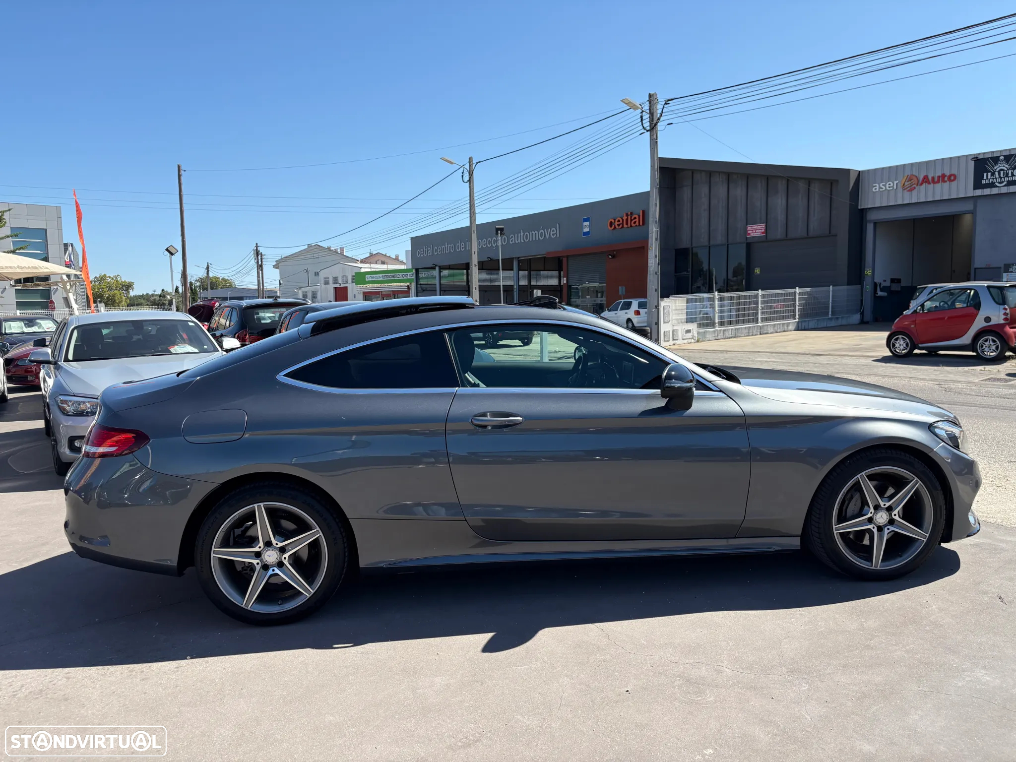 Mercedes-Benz C 220 d Coupe 4Matic 9G-TRONIC AMG Line - 3