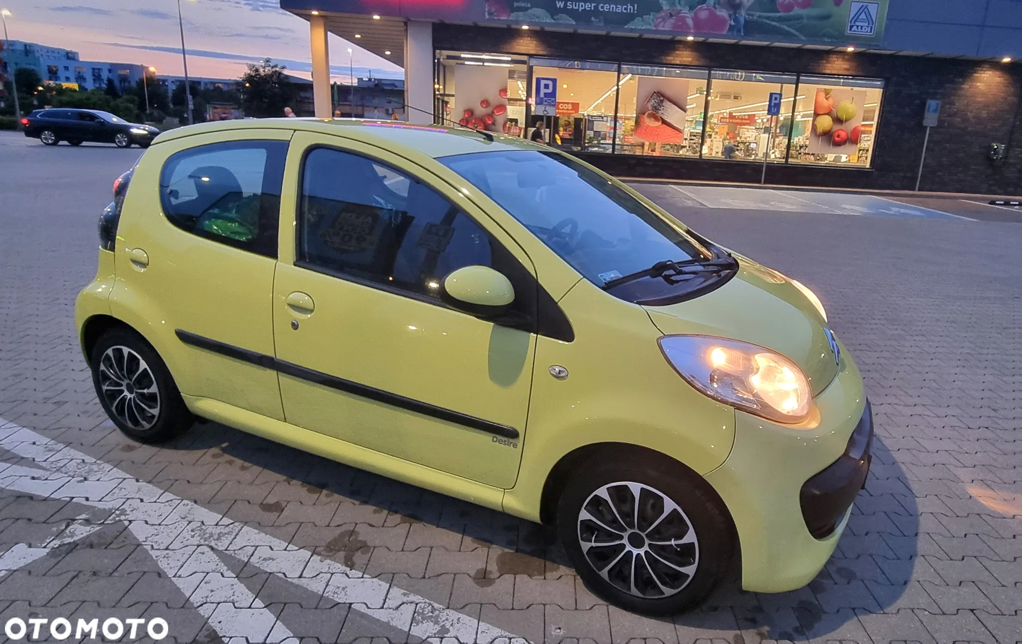 Citroën C1 1.0i Desire - 12