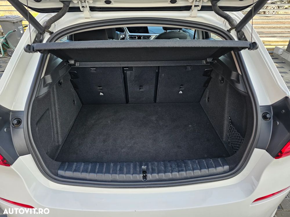 BMW Seria 1 120i AT - 15