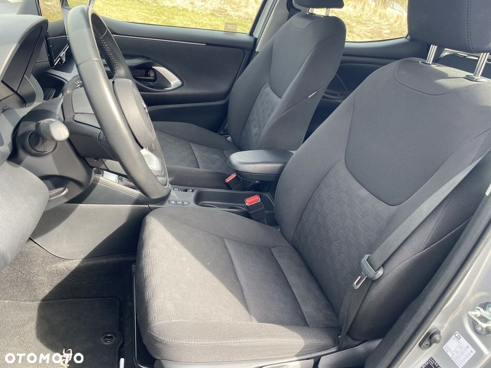 Toyota Yaris - 18