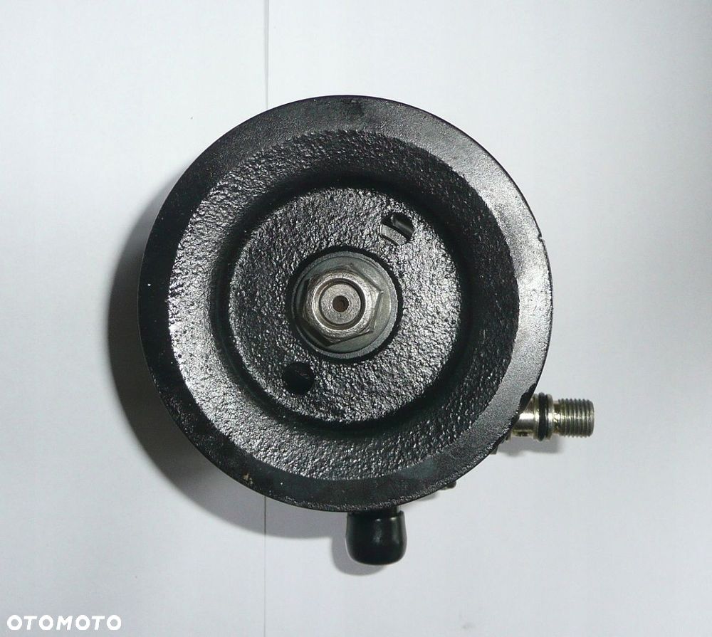 POMPA WSPOMAGANIA FRONTERA A ISUZU TROOPER 2.8D - 3