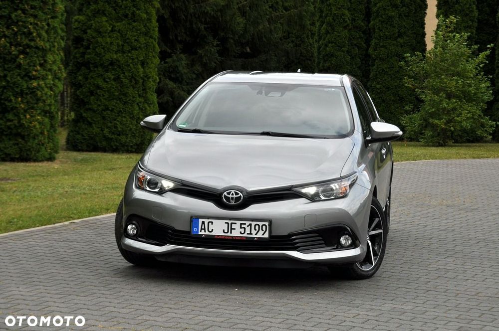 Toyota Auris - 8