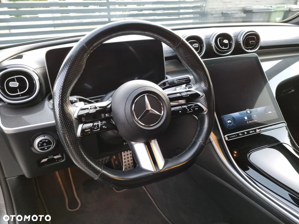 Mercedes-Benz Klasa C 300 e 9G-TRONIC AMG Line - 31