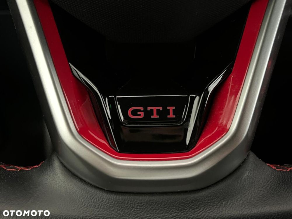 Volkswagen Golf 2.0 TSI OPF DSG GTI - 25