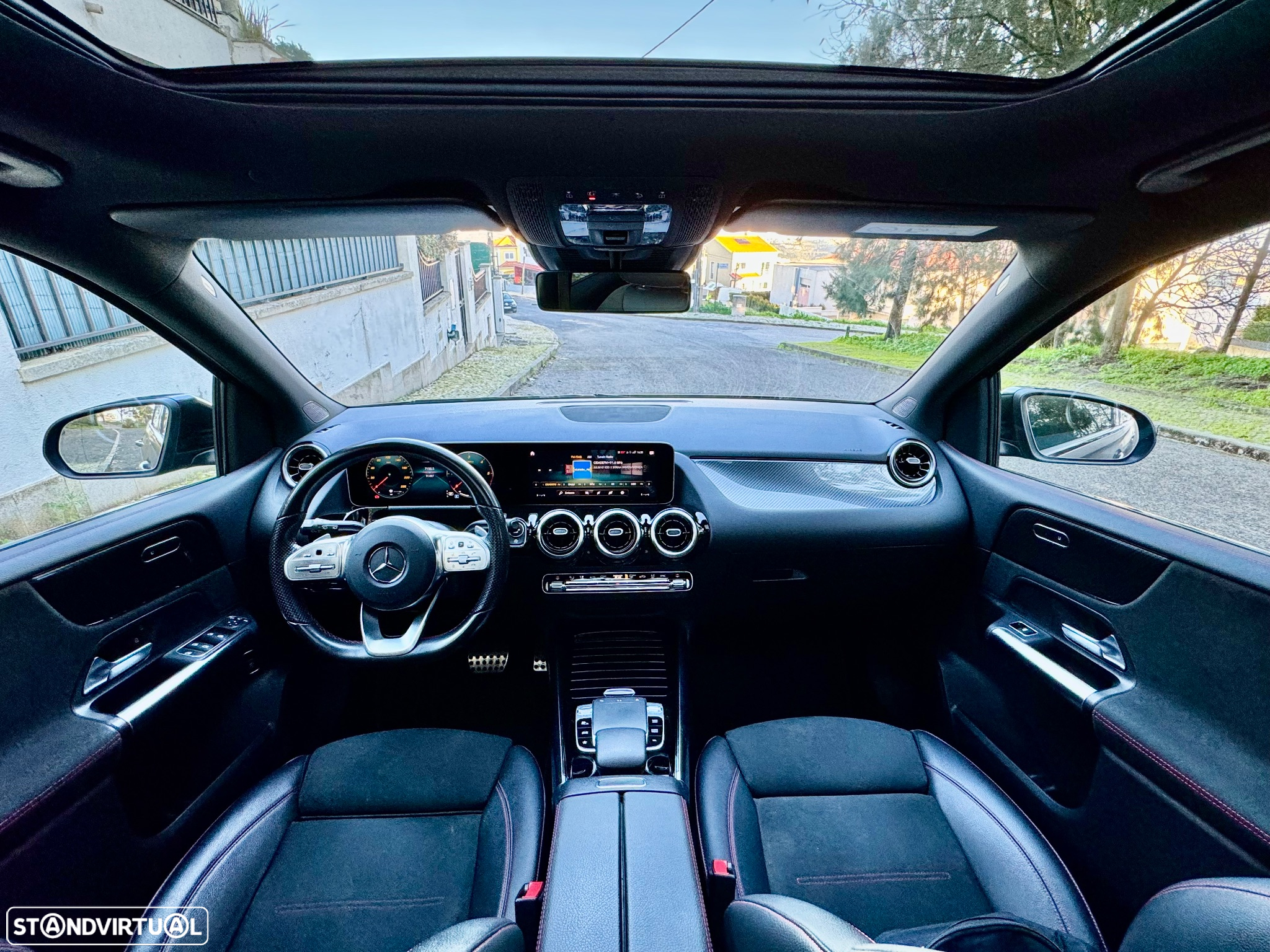 Mercedes-Benz B 180 d 7G-DCT AMG Line - 22