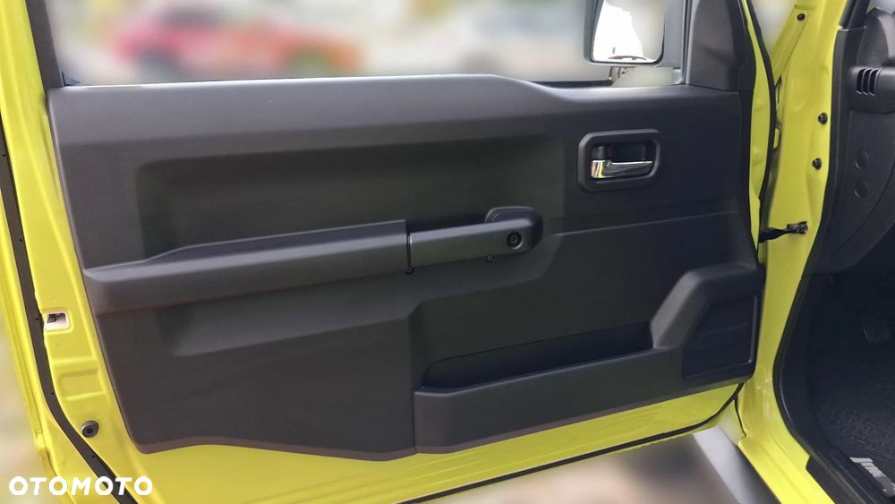 Suzuki Jimny 2023