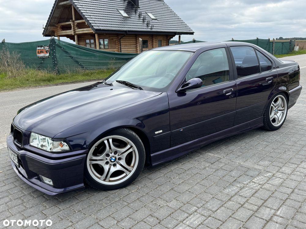 BMW Seria 3 318i - 6