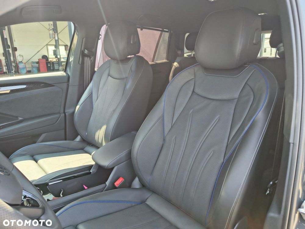 Volkswagen Tayron 2.0 TDI SCR 4Mot R-Line Plus DSG - 17