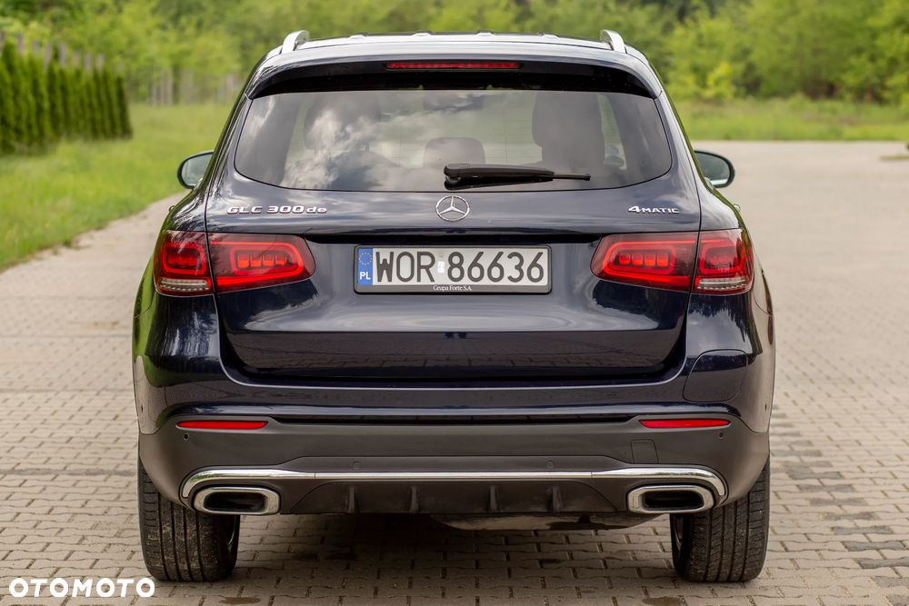 Mercedes-Benz GLC 300 de 4-Matic - 8