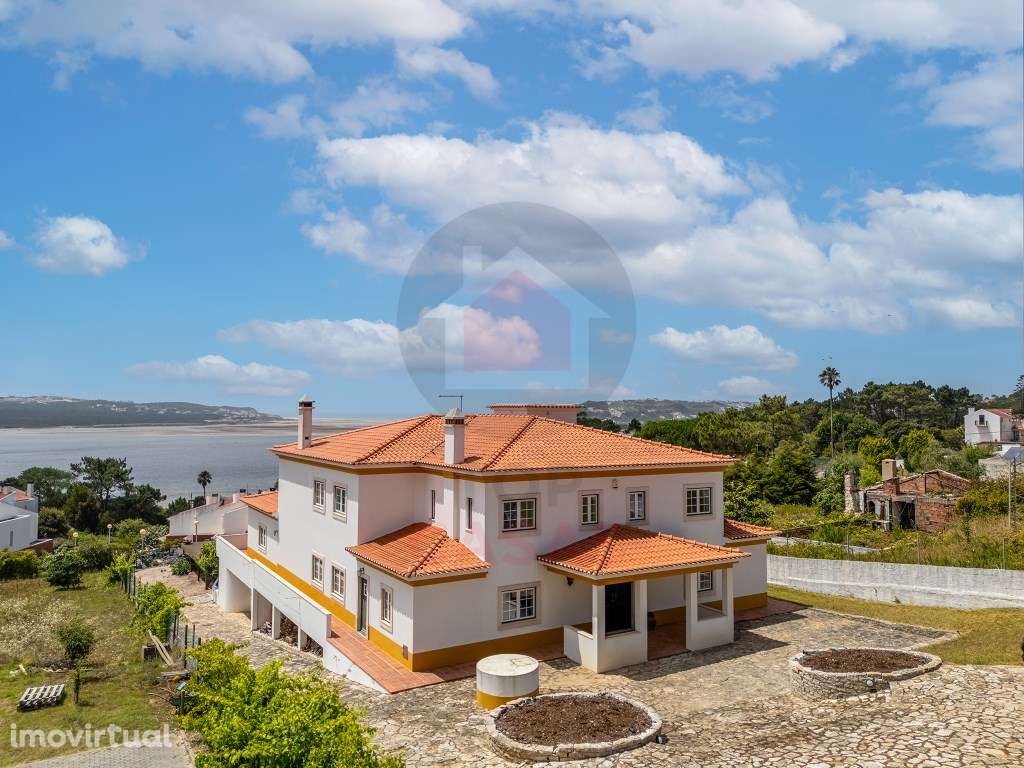 Moradia com Carácter e Encanto com Vista para a Lagoa de Óbidos - Grande imagem: 2/51