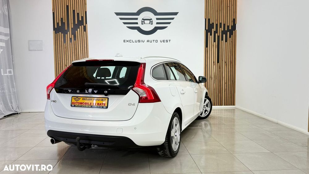 Volvo V60 D4 - 4