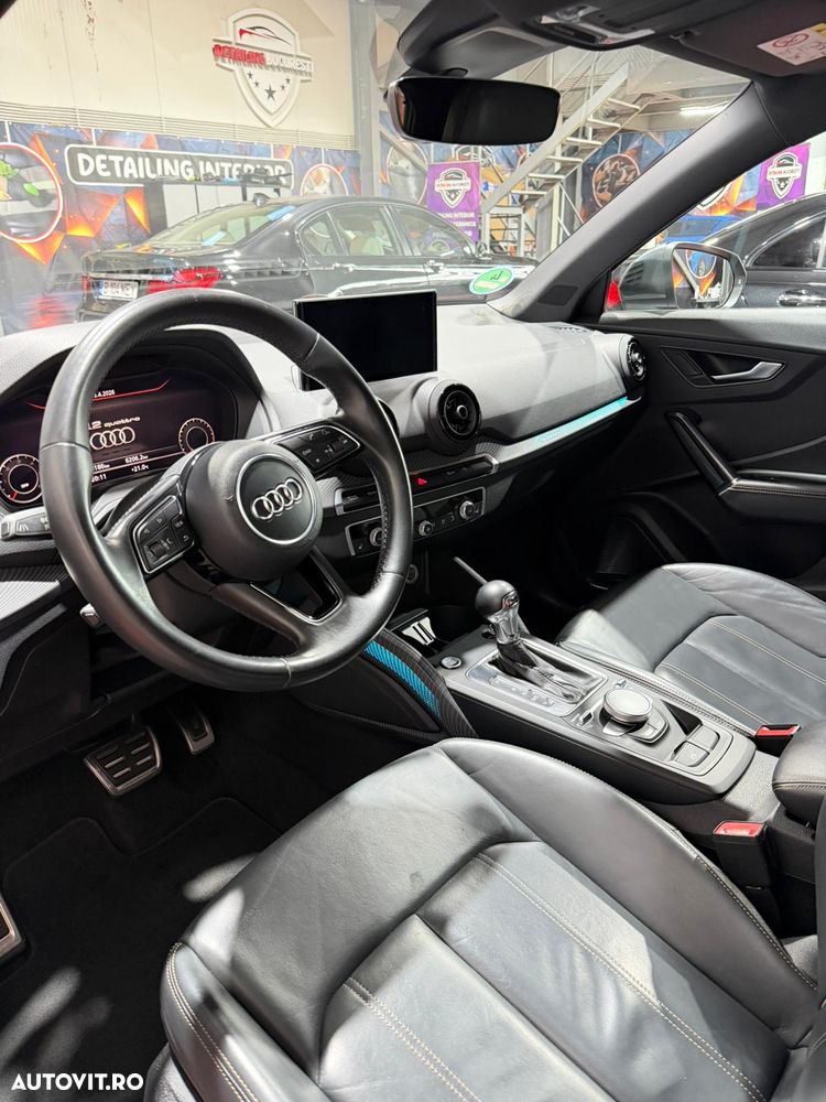 Audi Q2 2.0 TDI quattro S tronic Design - 2