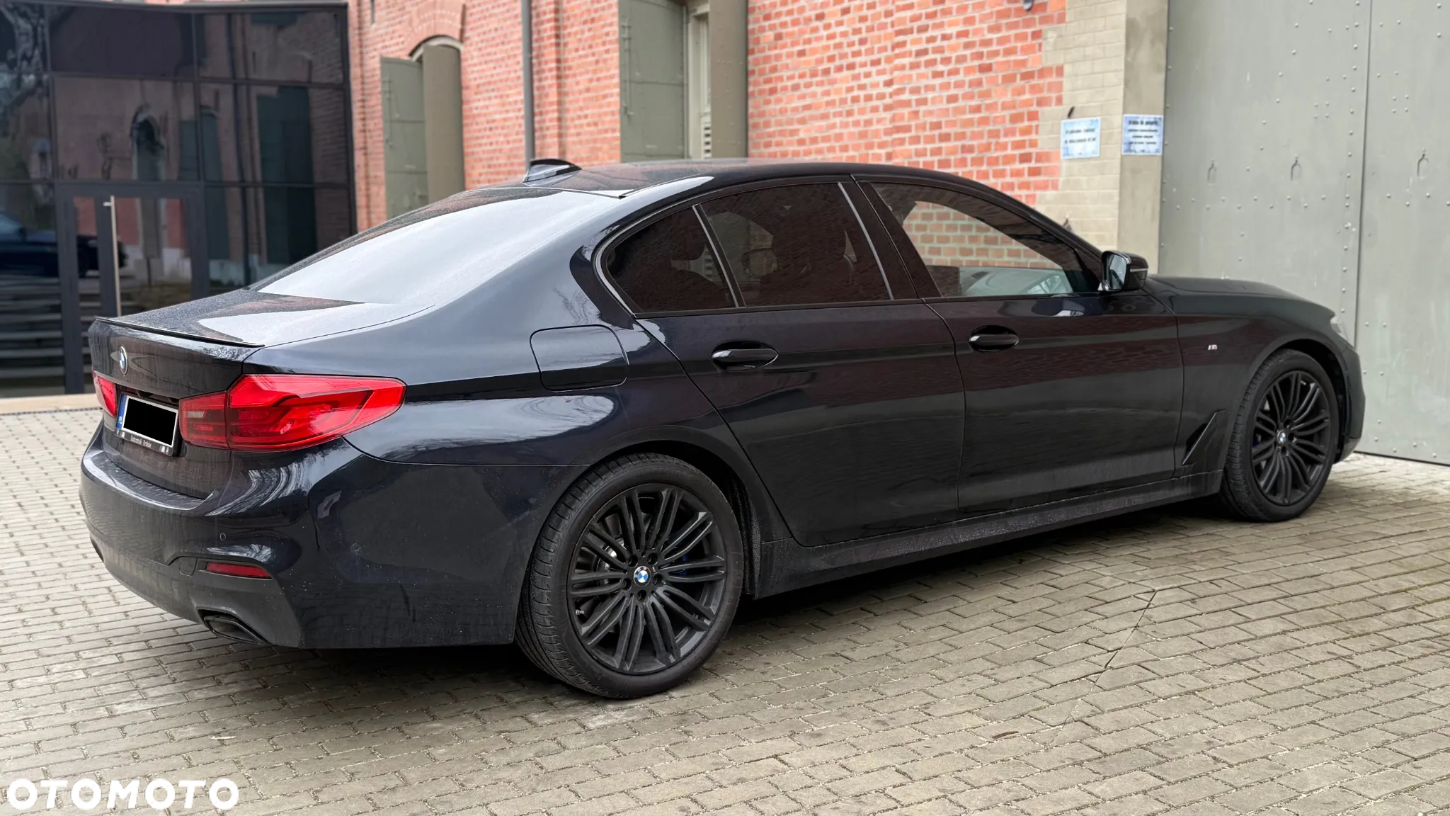 BMW Seria 5 520d xDrive M Sport sport - 11