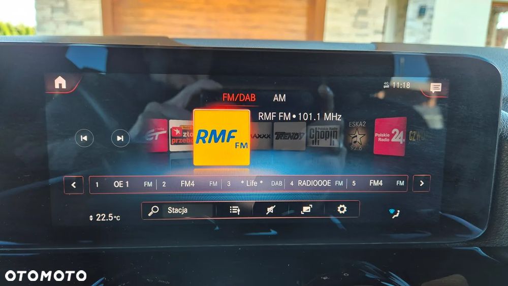 Mercedes-Benz Klasa B 180 Progressive 7G-DCT - 22