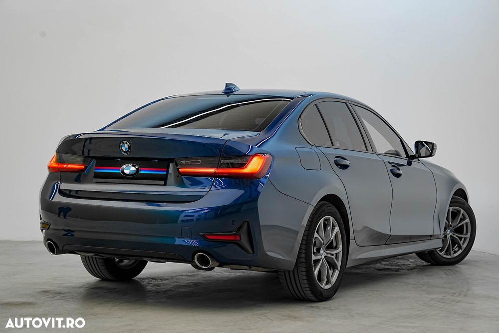 BMW Seria 3 320d Aut. Advantage - 12