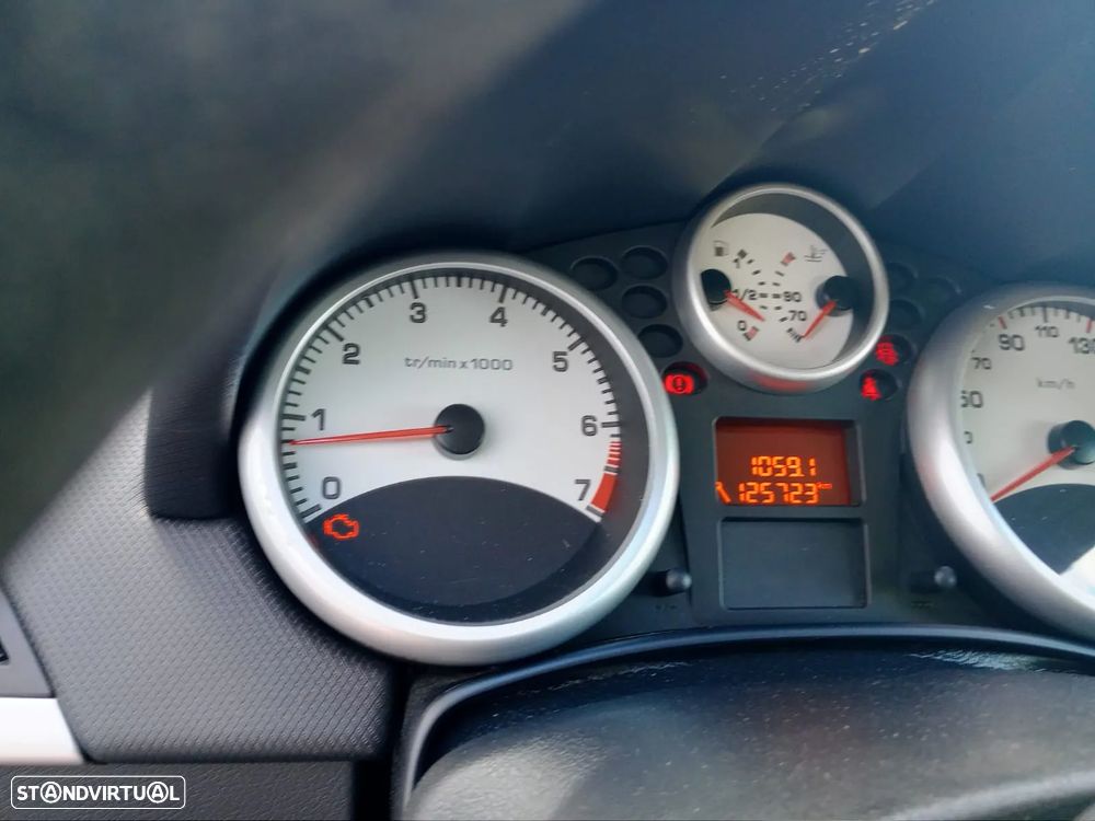 Peugeot 207 - 6