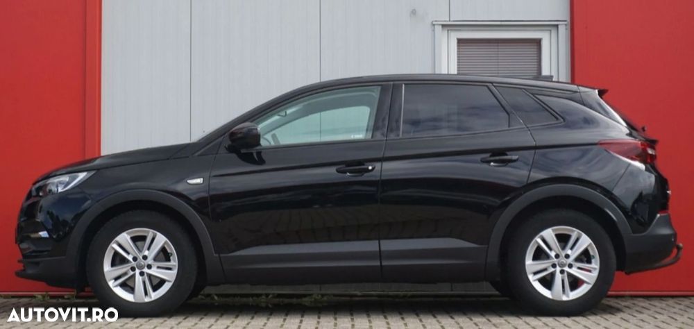 Opel Grandland X 1.2 Start/Stop Business Edition - 11