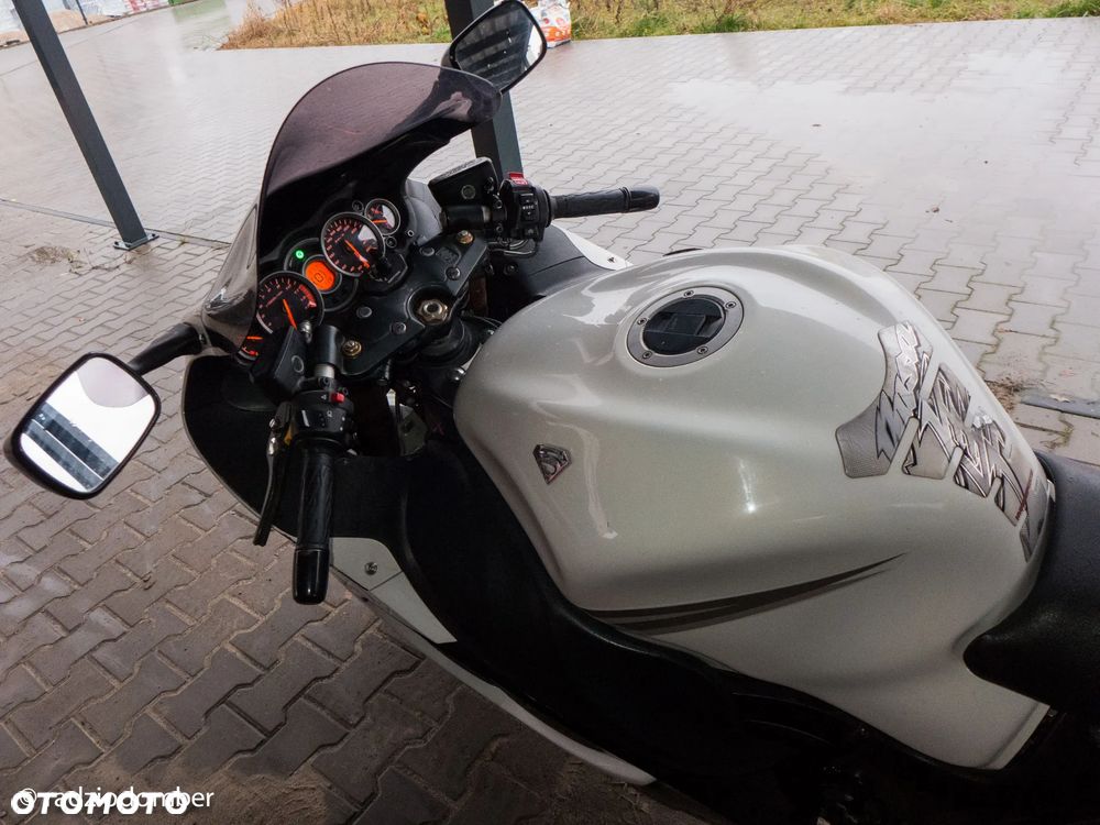 Suzuki Hayabusa - 16