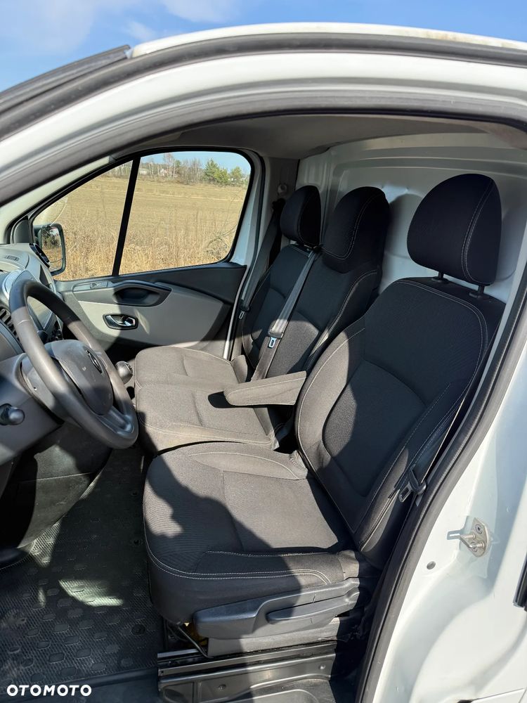 Renault Trafic - 14