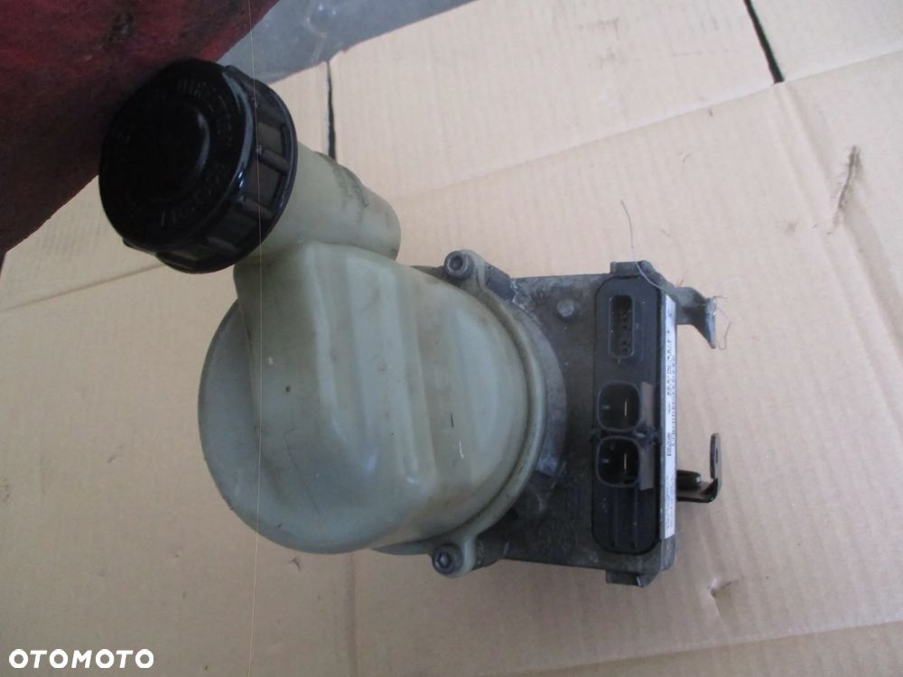 DACIA DUSTER SANDERO II POMPA WSPOMAGANIA 491108300R - 2