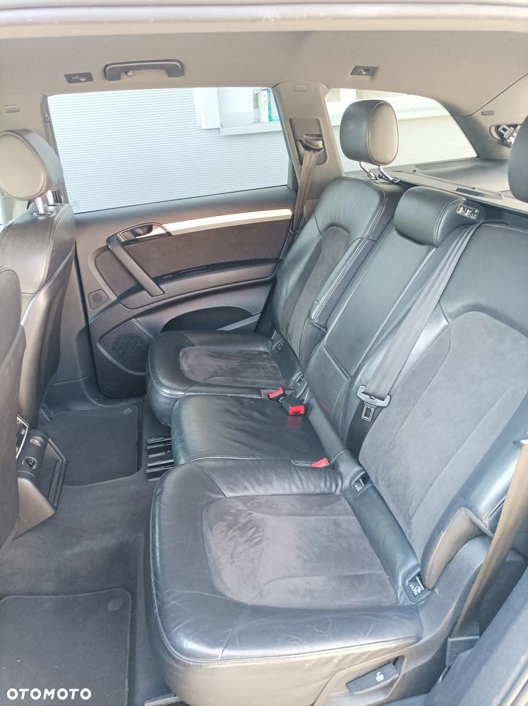 Audi Q7 - 9