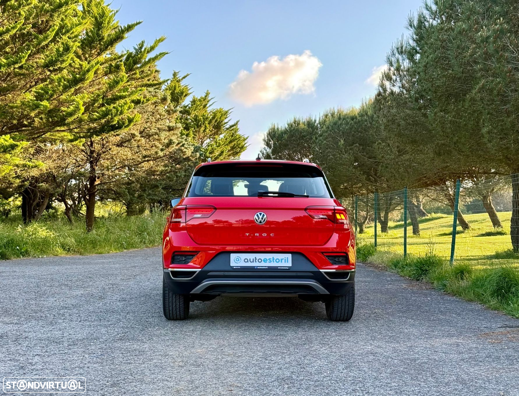 VW T-Roc 1.5 TSI Style DSG - 4