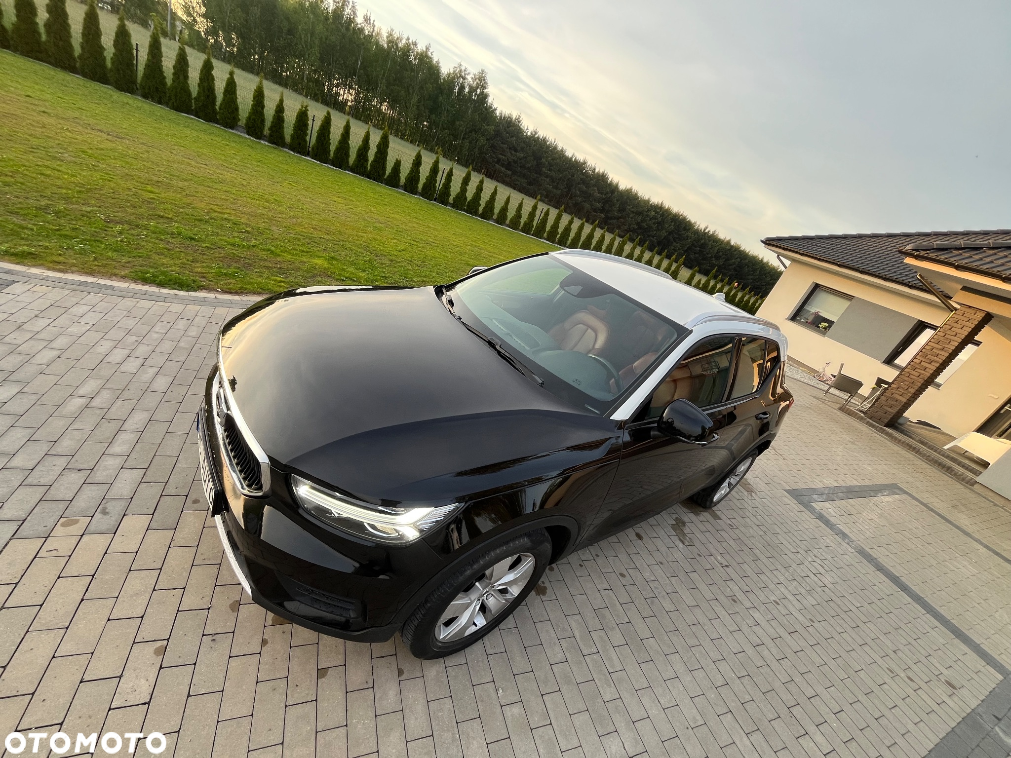Volvo XC 40 D3 Momentum Pro - 4