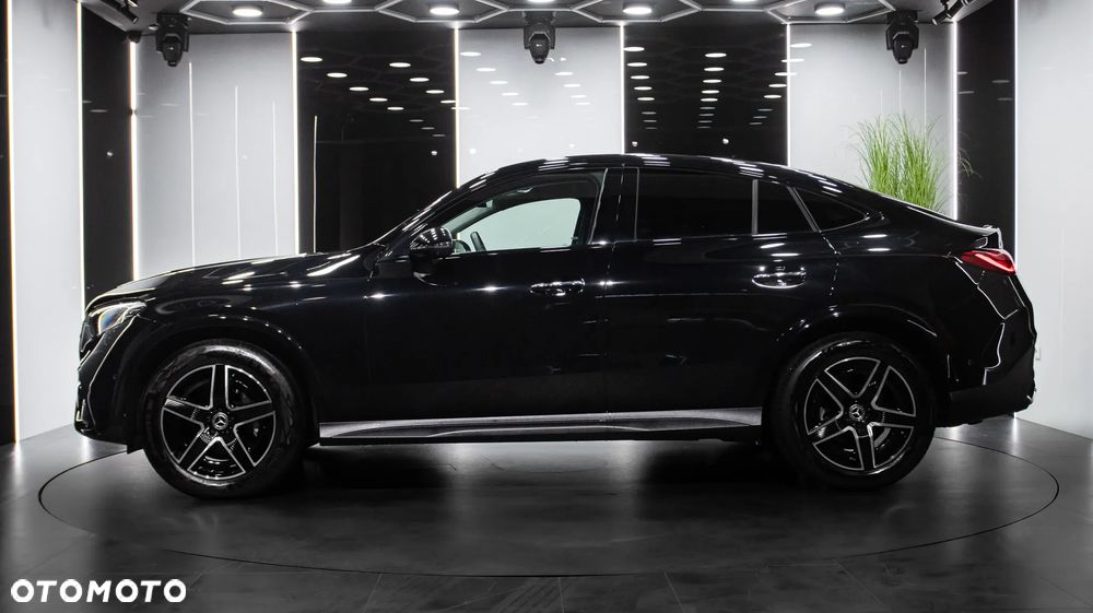 Mercedes-Benz GLC 220 d mHEV 4-Matic AMG Line - 4