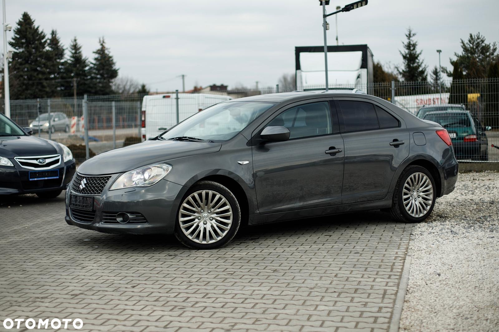 Suzuki Kizashi 2.4 Sport 4WD CVT - 4