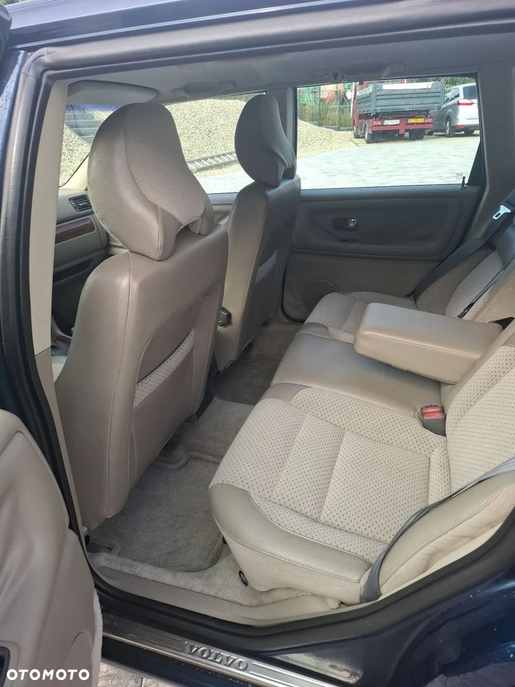 Volvo V70 - 24
