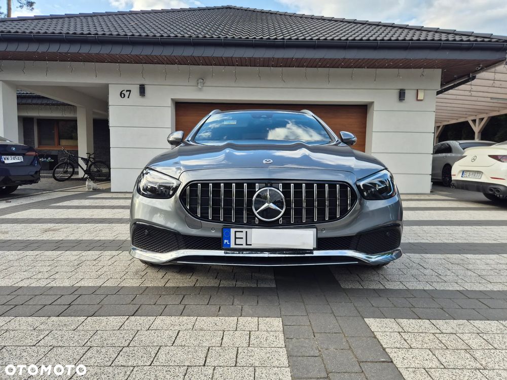 Mercedes-Benz Klasa E 220 d 4-Matic Exclusive - 9