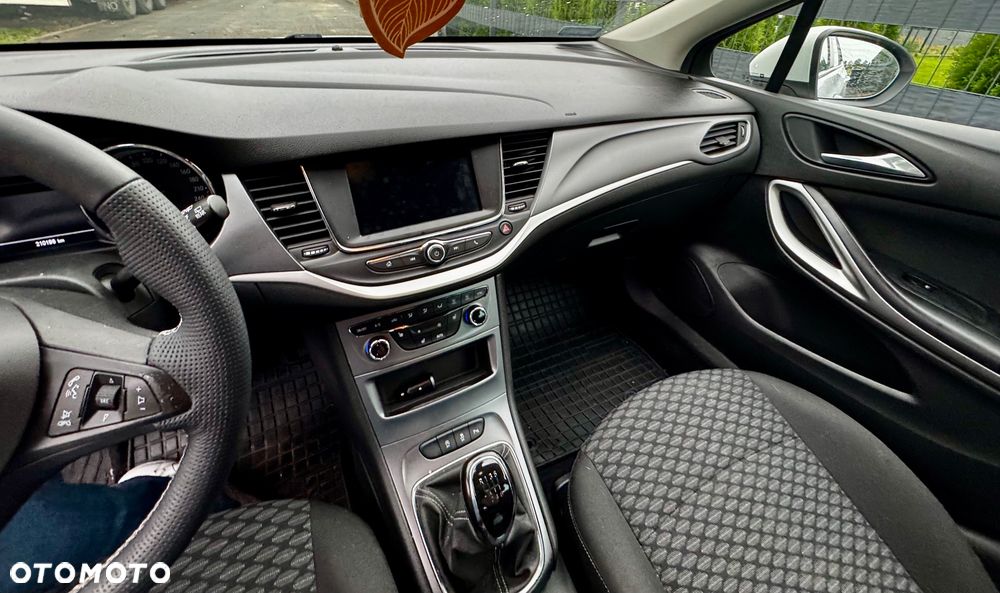 Opel Astra 1.2 T Ultimate S&S - 11