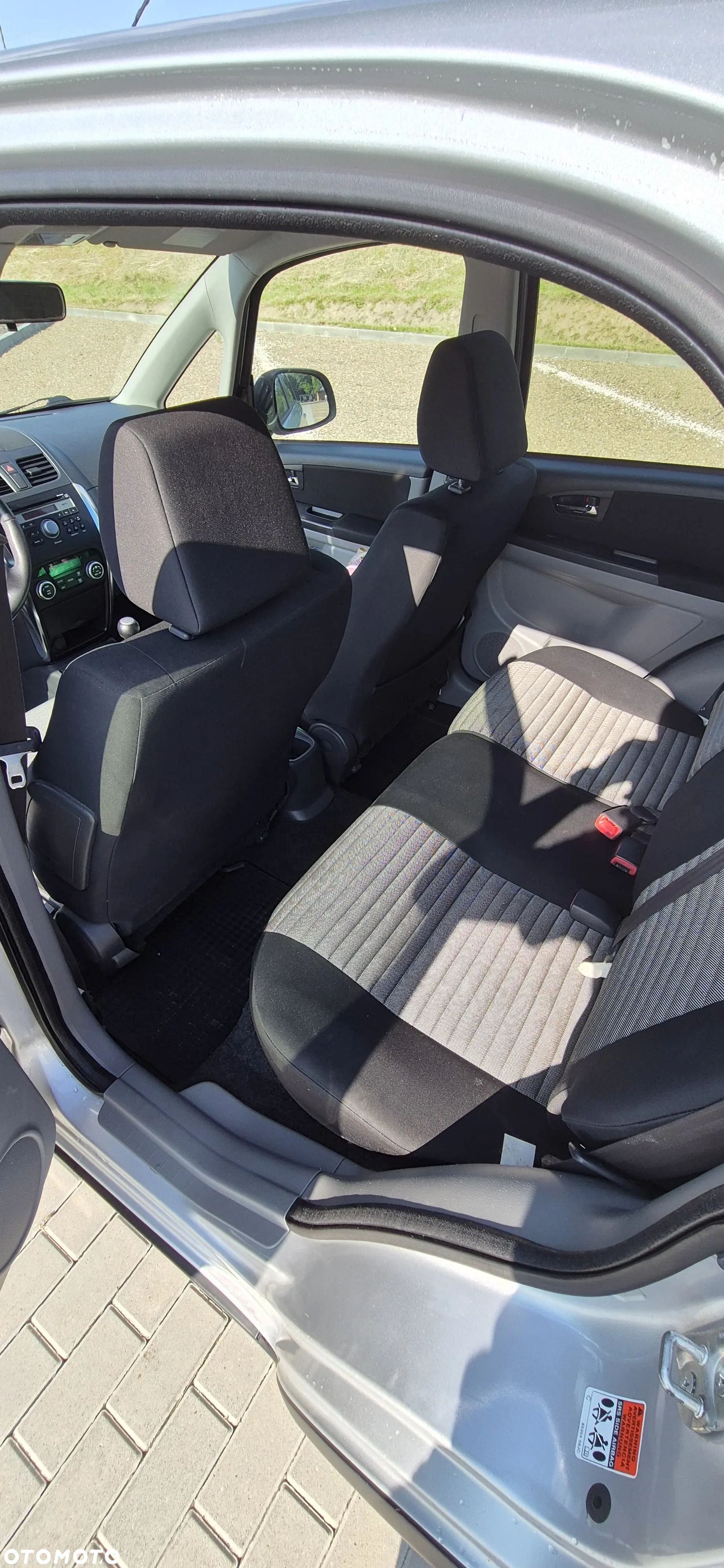 Suzuki SX4 1.6 Comfort 4WD - 13