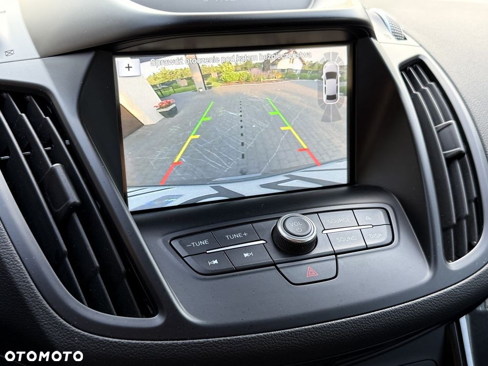 Ford Kuga 1.5 EcoBoost 2x4 ST-Line - 26