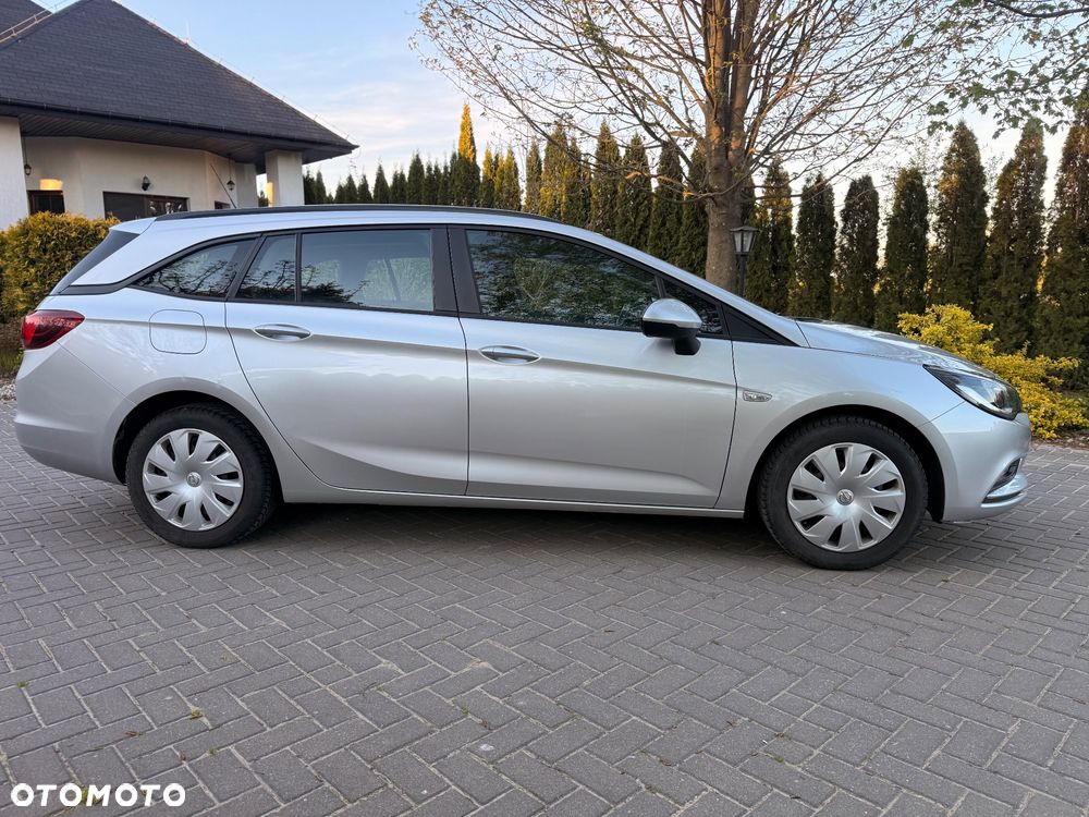 Opel Astra 1.6 CDTI 120 Lat S&S - 16