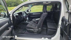 Toyota Hilux - 8