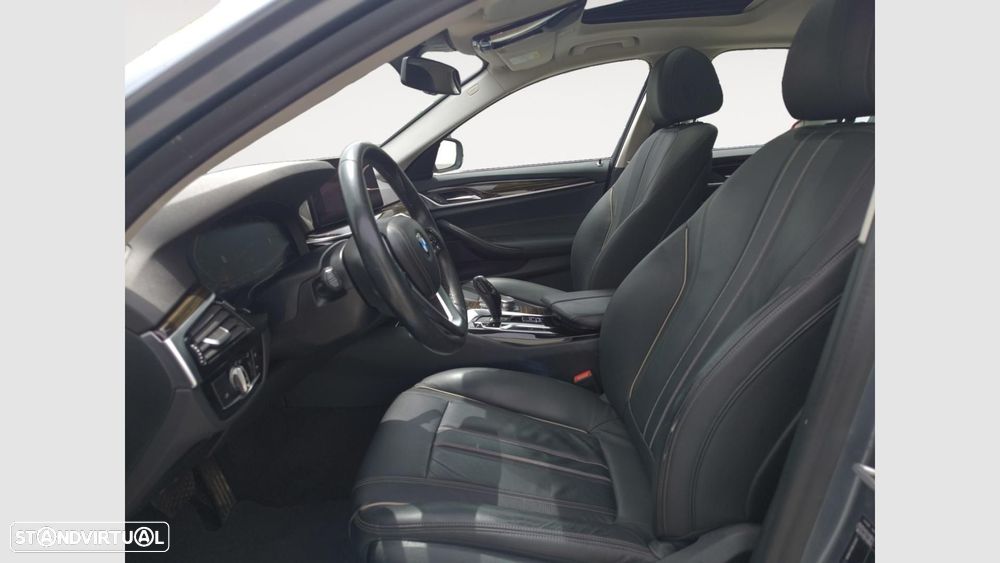 BMW 520 d Auto - 10