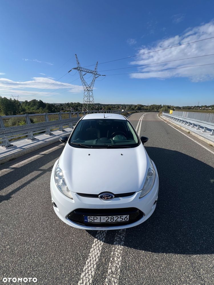 Ford Fiesta 1.25 Titanium EU5 - 17