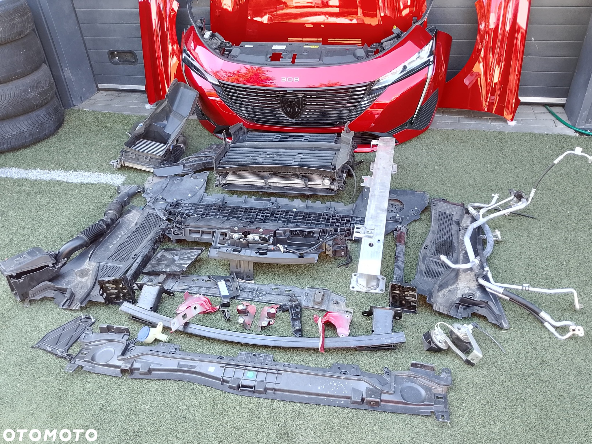 Maska zderzak przód kompletny Peugeot 308 III T10 Lakier EVH - 8