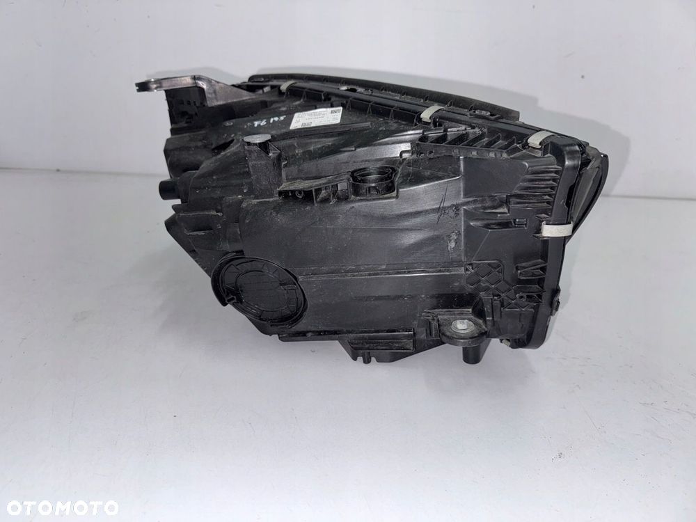 LAMPY PRZÓD PRZEDNIE LEWA PRAWA MERCEDES E KLASA W214 A214 DIGITAL LED - 12