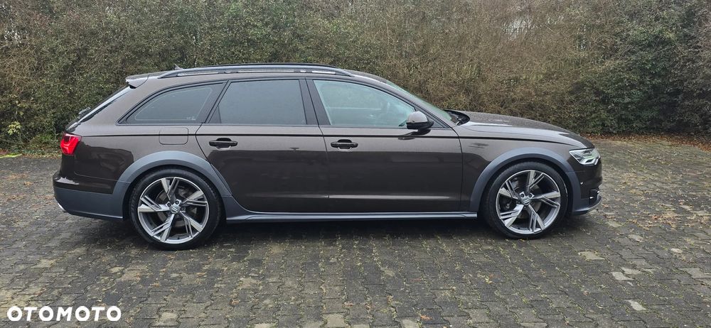 Audi A6 Allroad - 1
