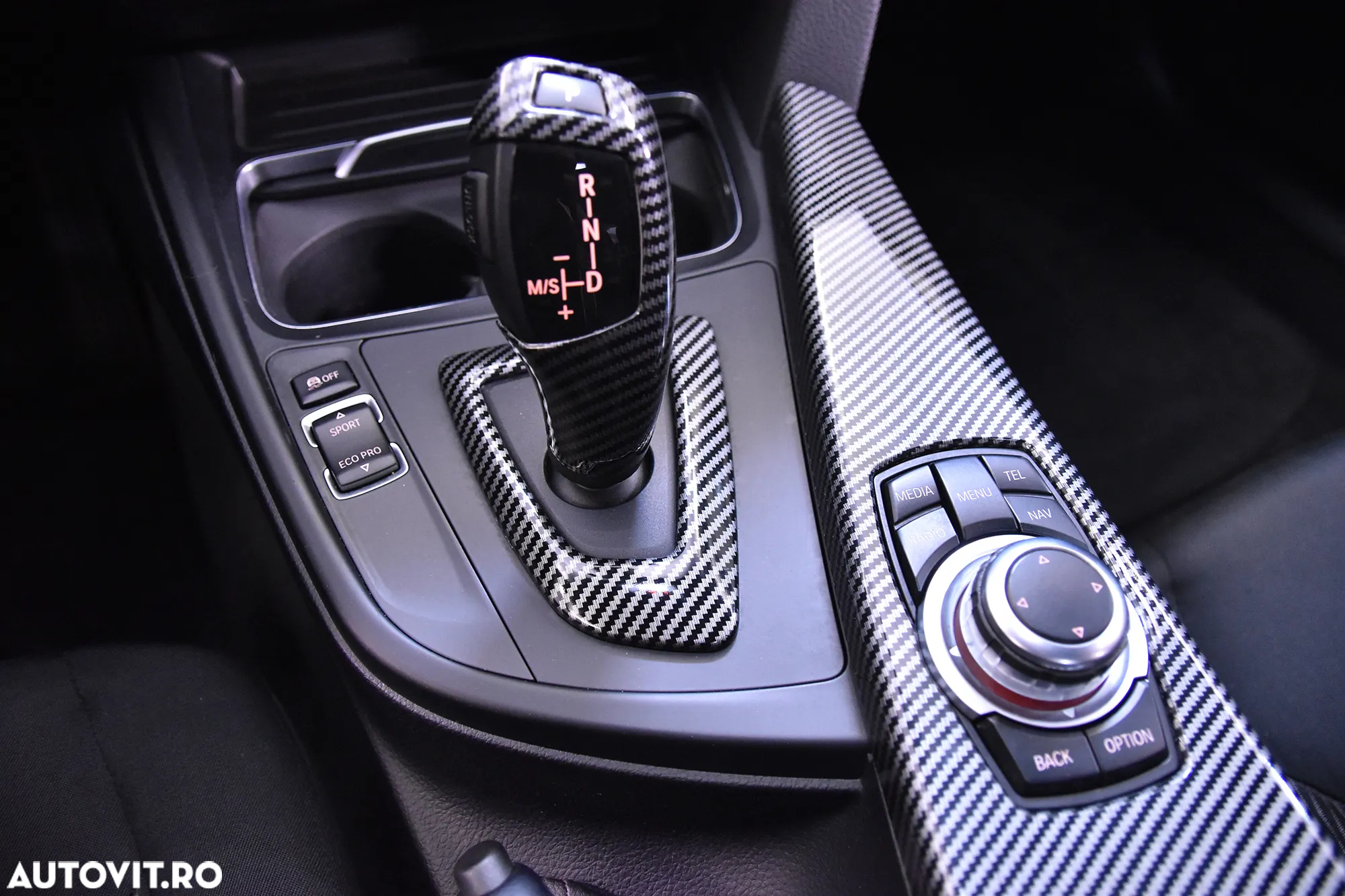 BMW Seria 4 420d Gran Coupe - 16