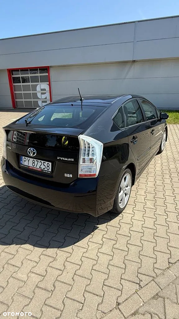 Toyota Prius (Hybrid) Comfort - 7