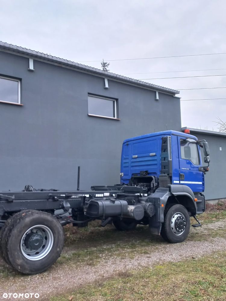 MAN TGM 4X4 18.240 KIPPER 3-STR. - 6