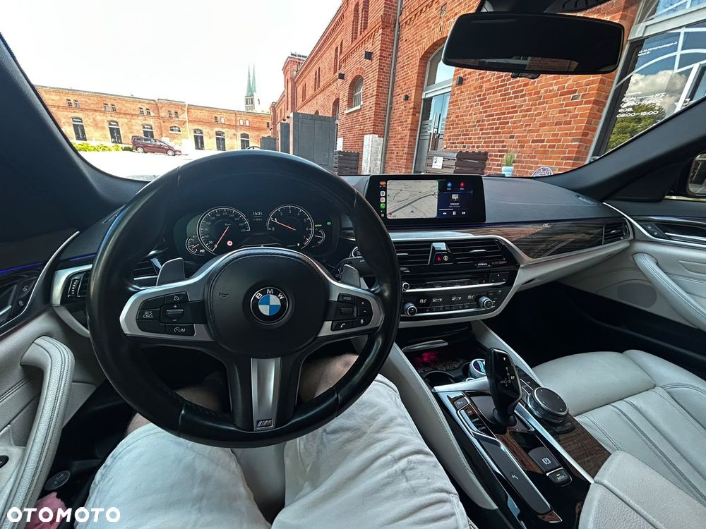 BMW Seria 5 530i xDrive M Sport sport - 19