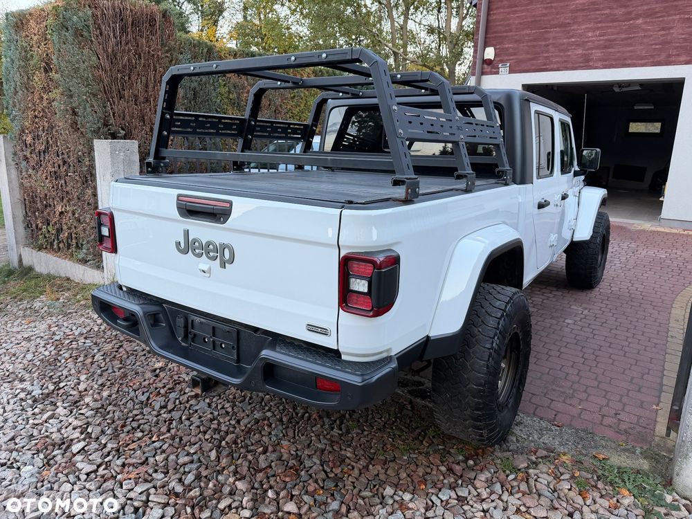 Jeep Gladiator - 10