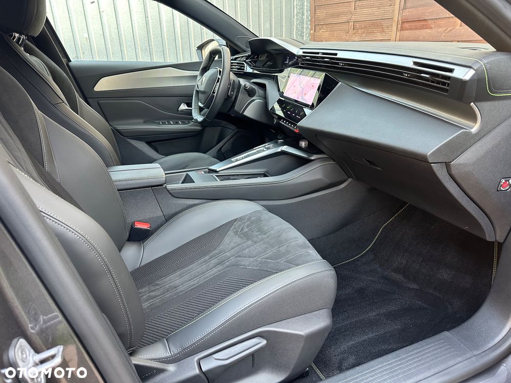 Peugeot 308 PureTech 130 GPF EAT8 Stop & Start GT - 31