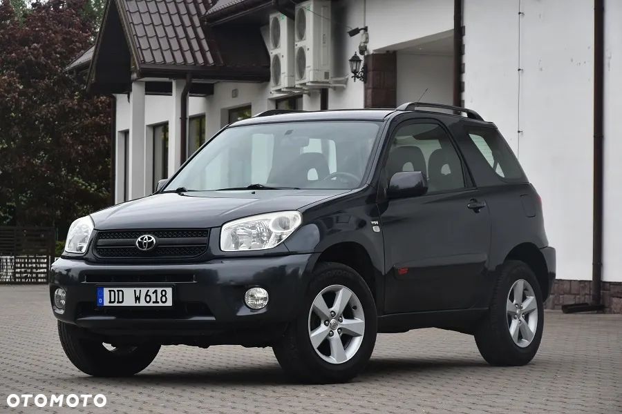 Toyota RAV4 1.8 VVT-i 4x2 - 3