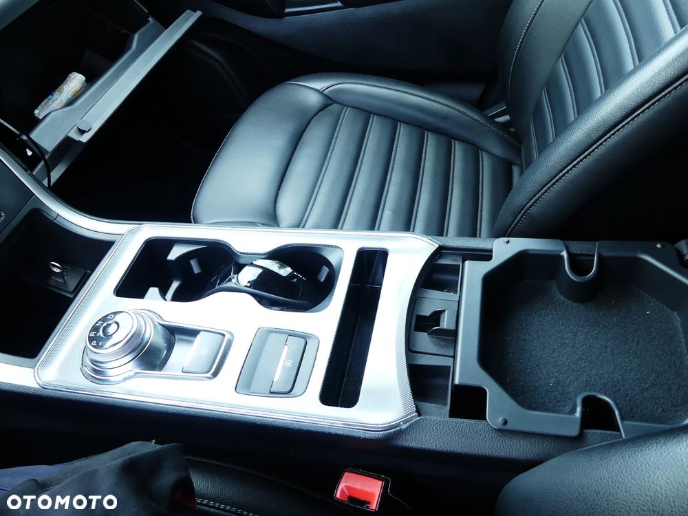 Ford Edge - 30